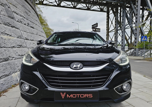 Hyundai ix35 cena 49700 przebieg: 237197, rok produkcji 2015 z Golina małe 781